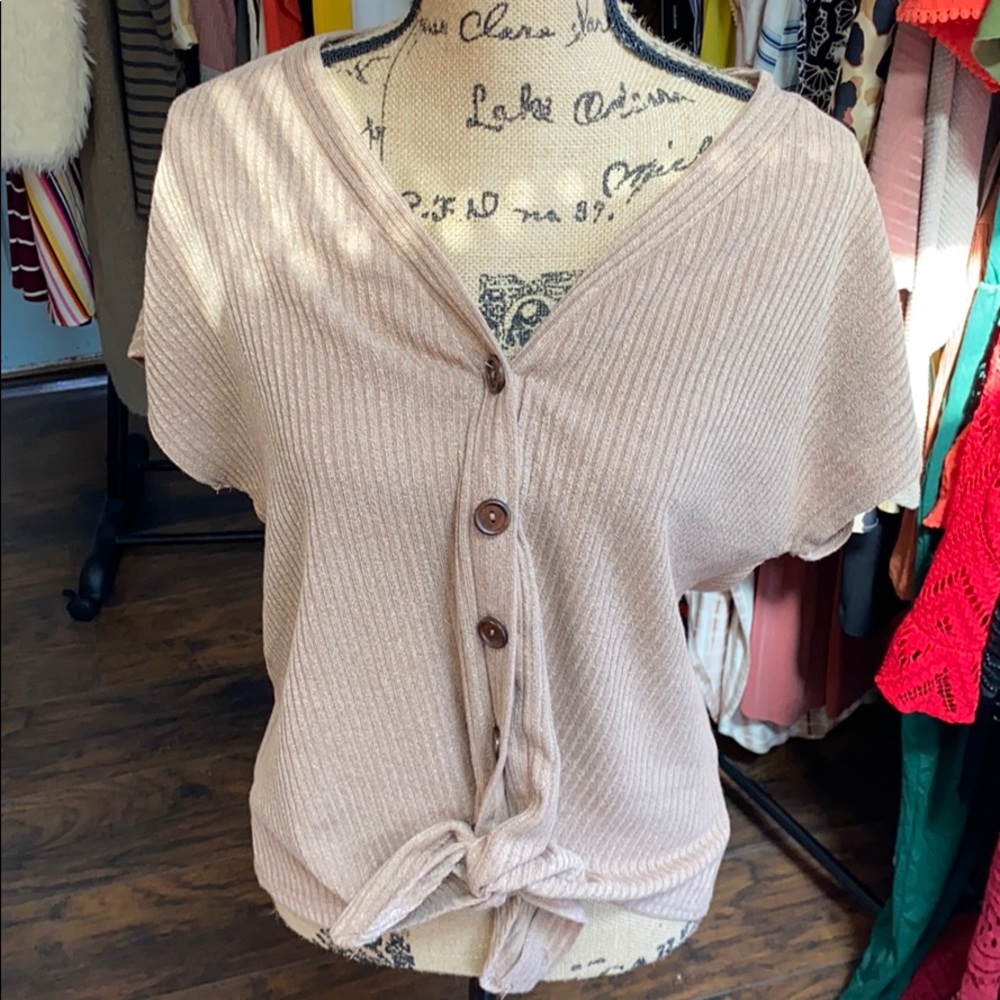 Button down T